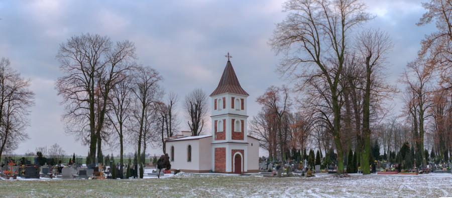 kaplica_na_cmentarzu_przy_chwalowickiej